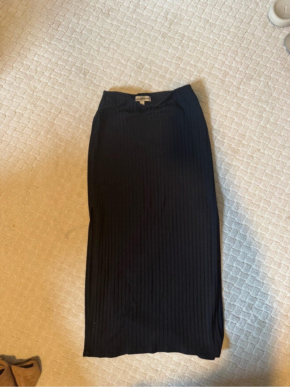 Abercrombie & Fitch Black Ribbed Maxi Skirt